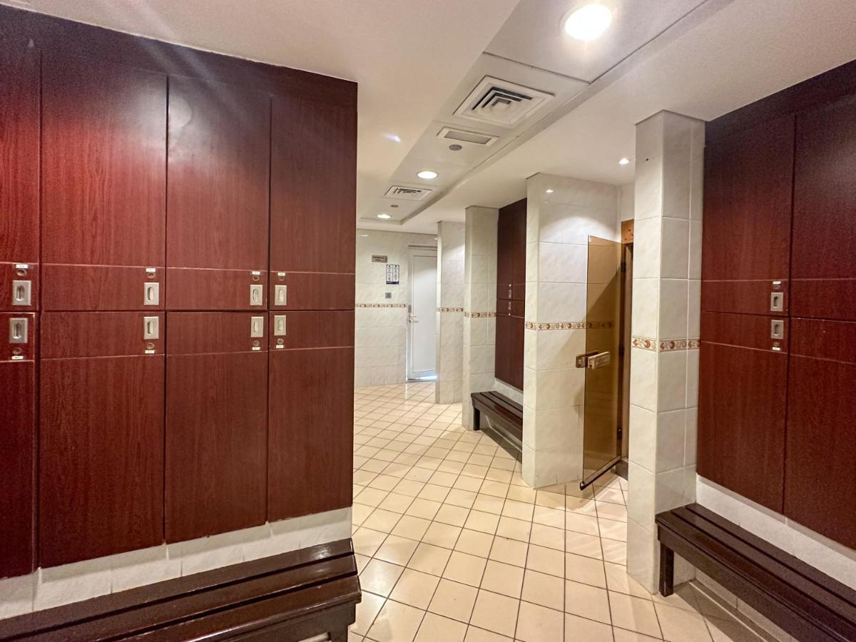 Apartment Higuests - Lake-view Studio In Vibrant Area In Jlt *